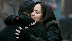 Falling Skies (Souvenirs enfouis) S4 (6/12)