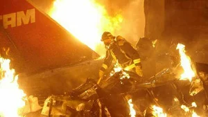 Mayday, dangers dans le ciel (Dispute mortelle) S13 (1/11)