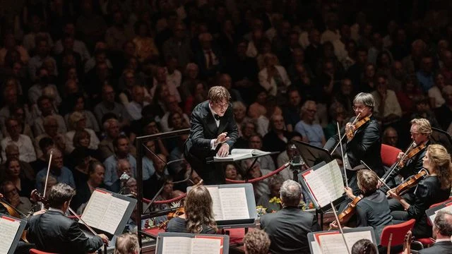 Royal Concertgebouw Orchestra, Klaus Mäkelä : Ravel, Connesson, Bartók