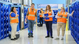 Superstore (Tout doit disparaître) S6 (15/15)