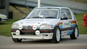 Car SOS (La Peugeot 205 GTI) S6 (7/10)