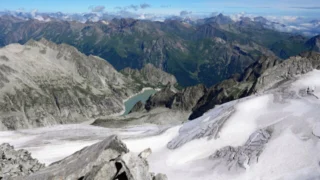 Au coeur de la Suisse : En marche sur les glaciers