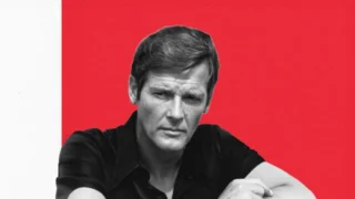 Mon nom est Moore, Roger Moore