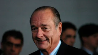 Chirac sous les Tropiques, petits arrangements avec la République