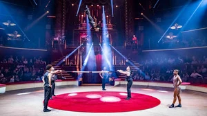 Délire au Cirque d'hiver Bouglione de Paris