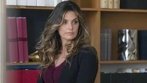 Olivia (Le prix d'une vie) S1 (2/6)