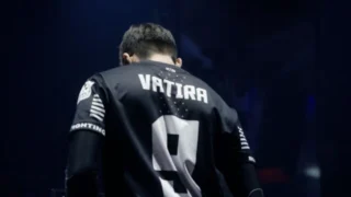 Esport, les nouveaux dieux du stade