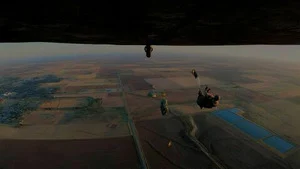 Les combattants du ciel (Le C-47) S11