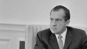 Vietnam, Nixon & Kissinger : la stratégie du fou